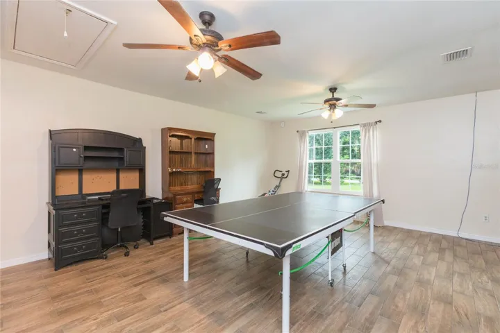 Bonus room