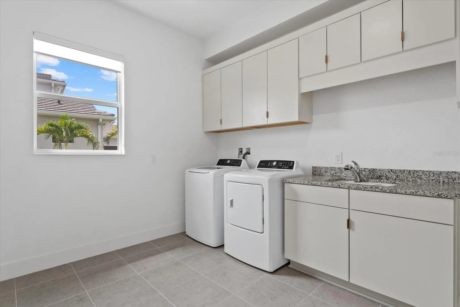 Spacious Laundry Room