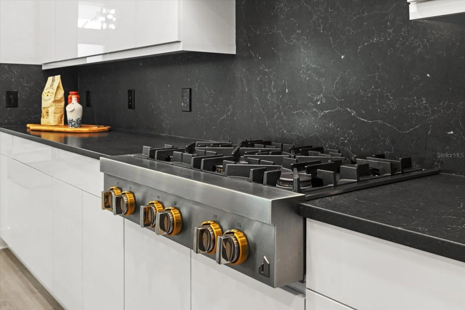 Commercial Cooktop
