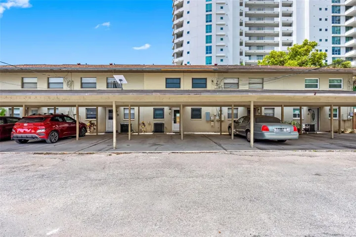 MAIN ENTRACE FROM CARPORT