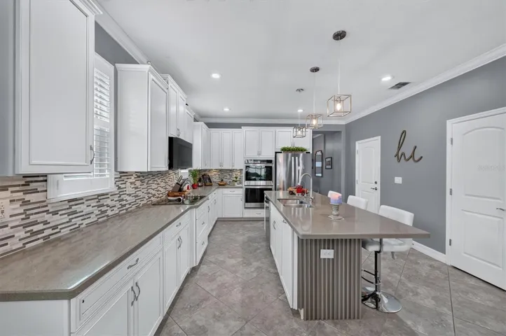 2465 Annacella Ave. - Large upgraded kitchen