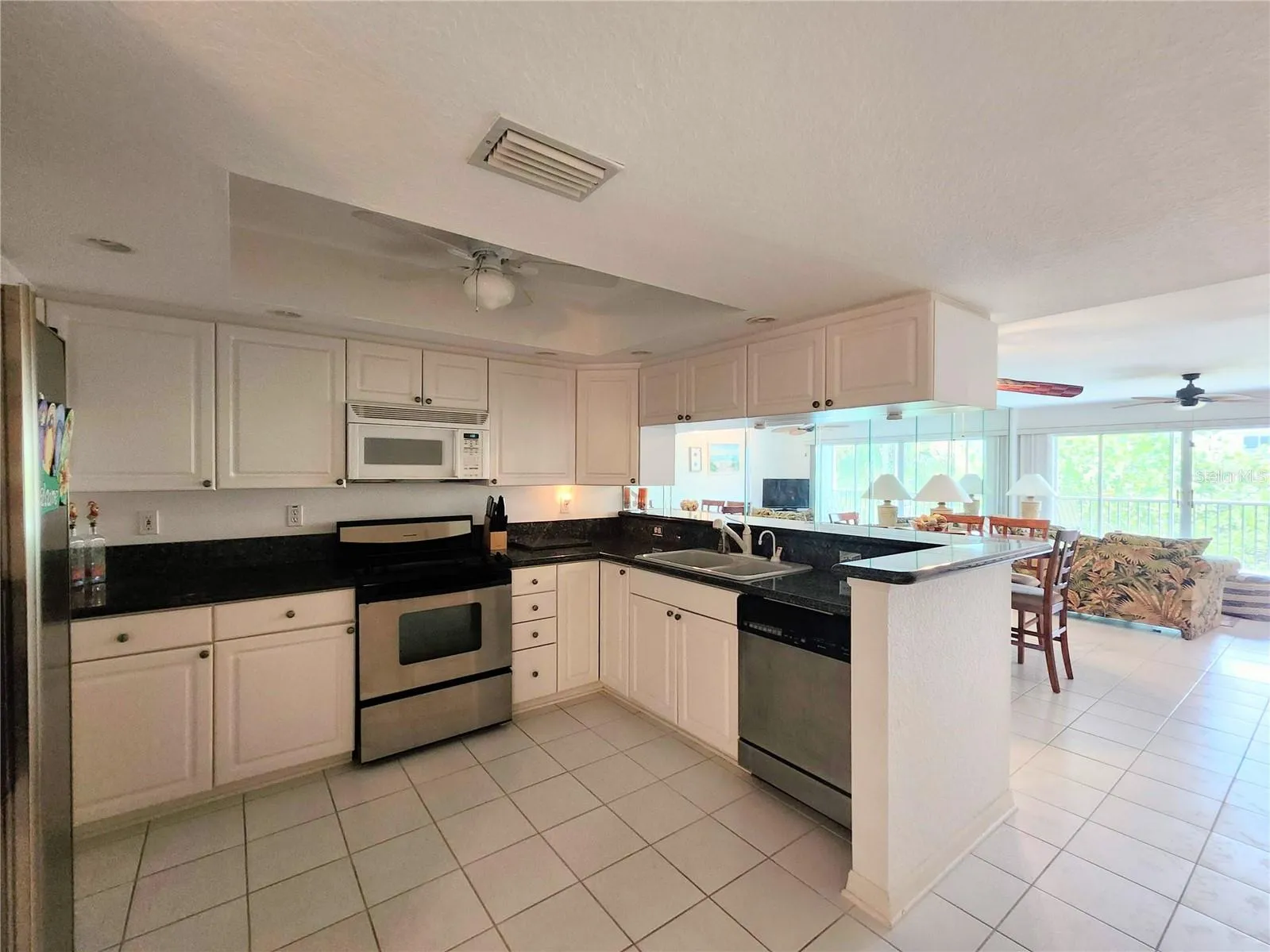 Open, spacious, light &amp; bright