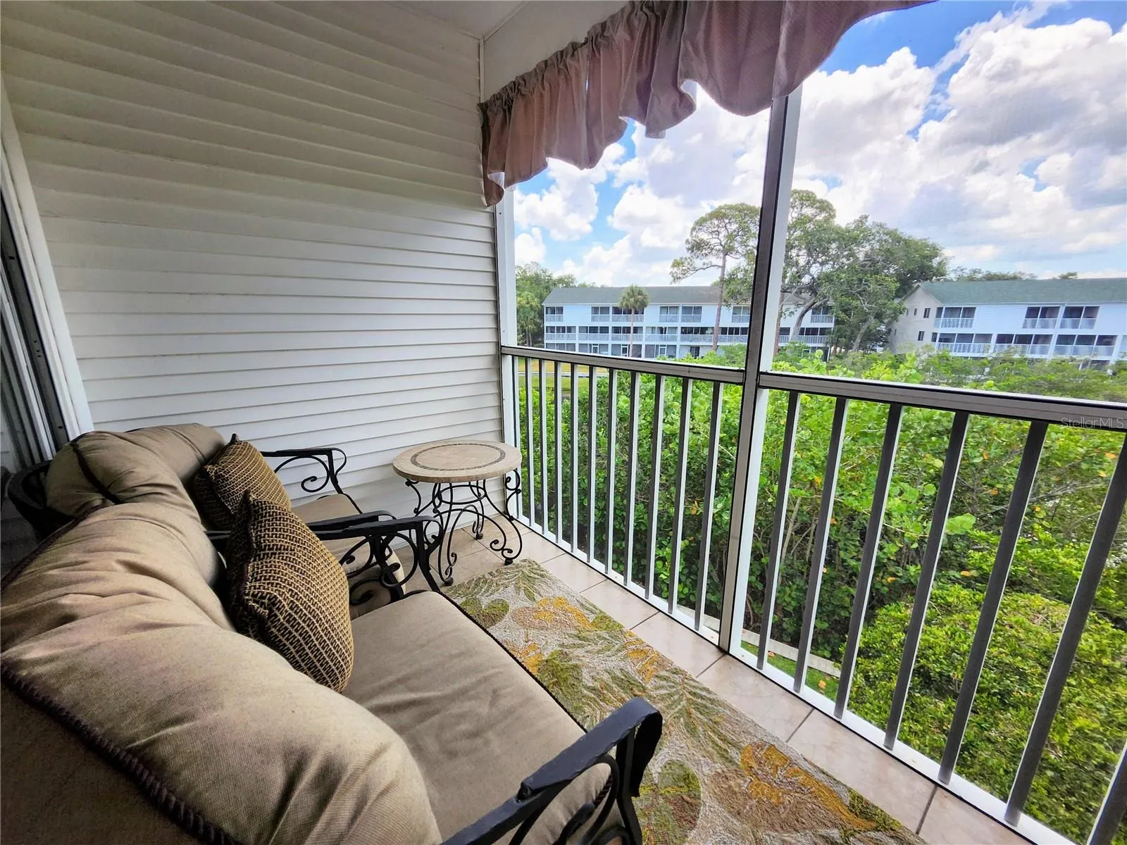 private patio 3rd floor