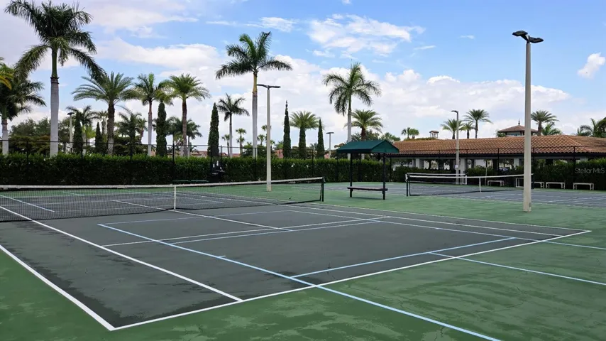 Tennis/Pickleball Courts