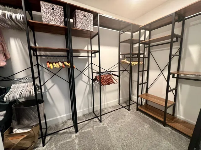 MAIN BEDROOM CLOSET
