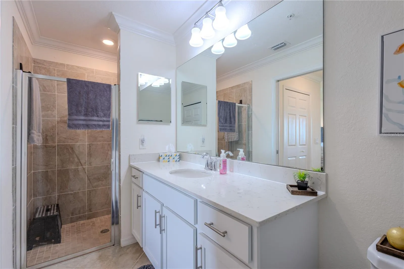 Primary Bathrom