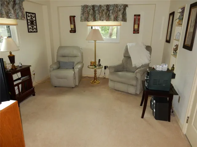 Office/Craft Room