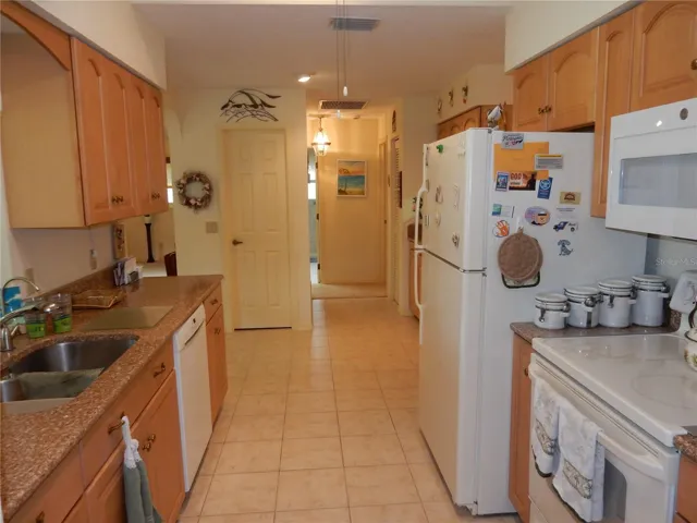 Solid Wood Cabinets