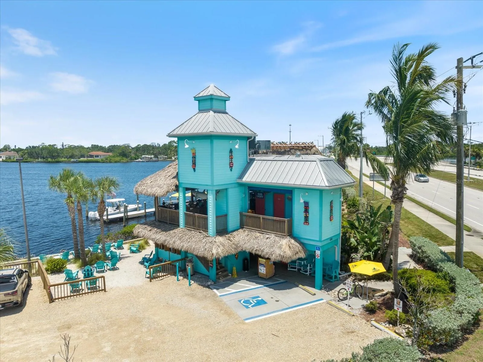 pull up to one of many waterfront dining choices while out boating. This is Nokomos.