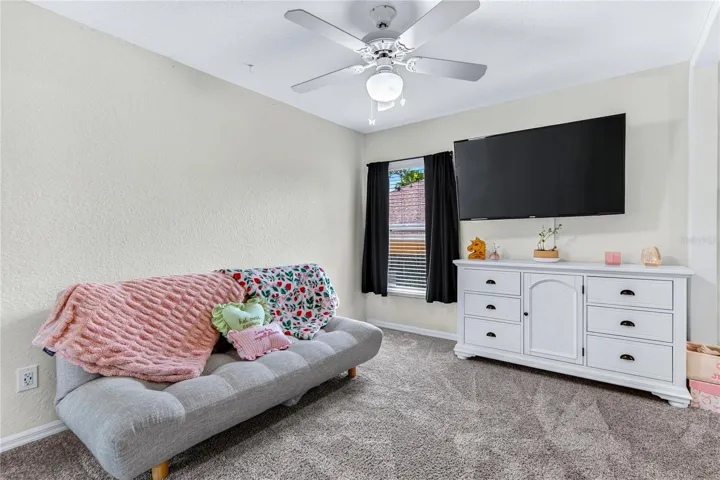 bedroom 3 could be divided into two bedrooms