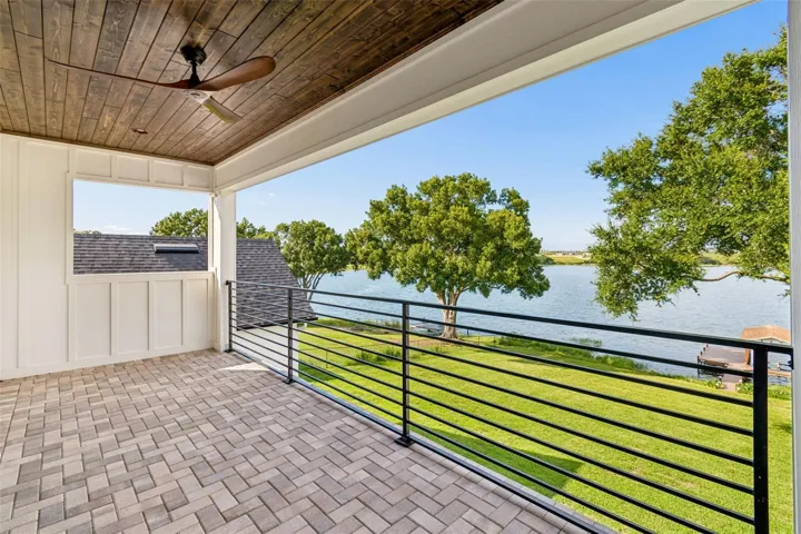 Upstairs Balcony off game room