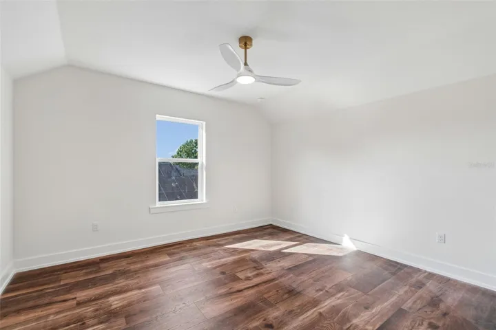4th Bedroom Upstairs