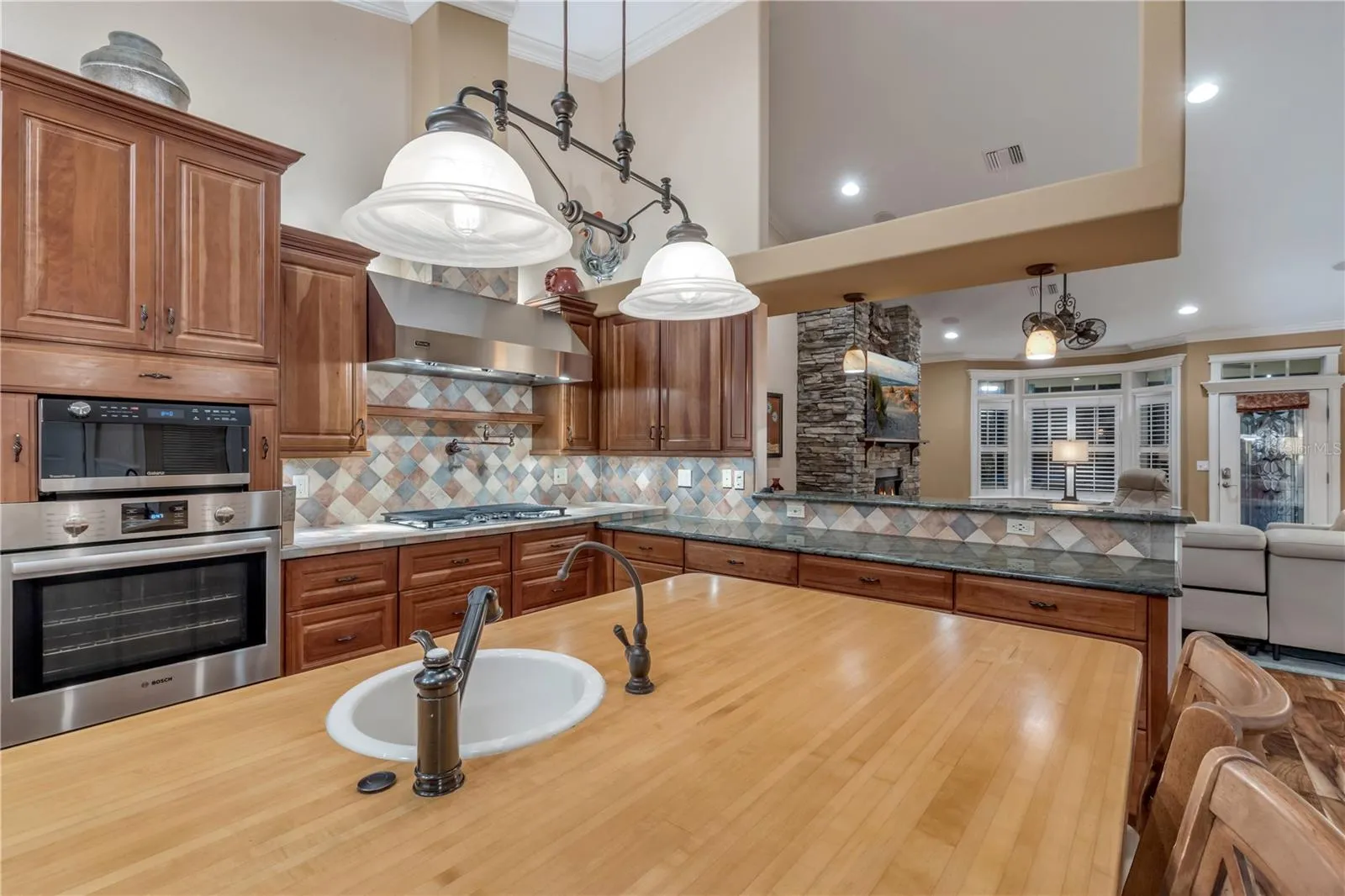 Center Isle Kitchen