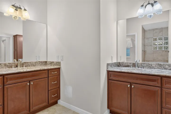 2 Vanities in Primary Bath