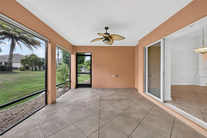 Lanai with 2 Ceiling Fans