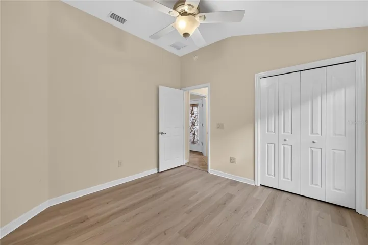 Bedroom 3 with Closet