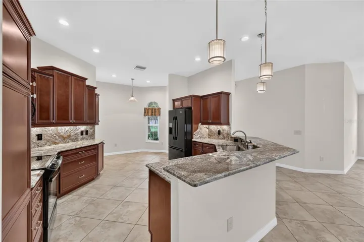 Staggered Wall Cabinets with Crown Molding
