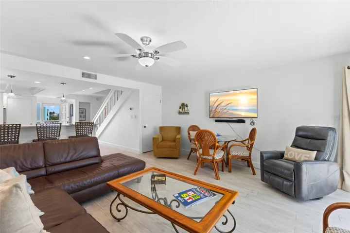 living room/breakfast bar/ kitchen table to front door
