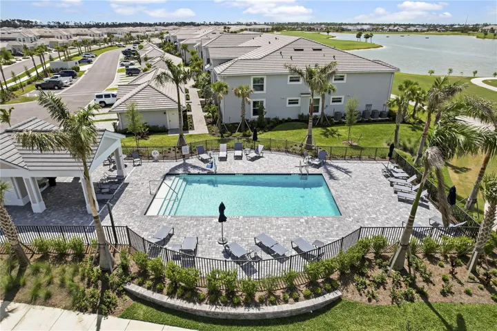 Satellite pool on Grassland