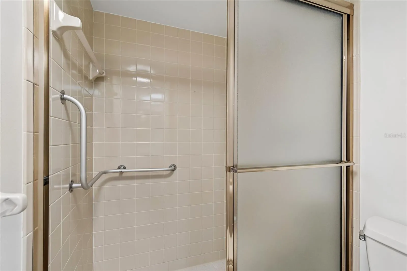 2nd Bathroom