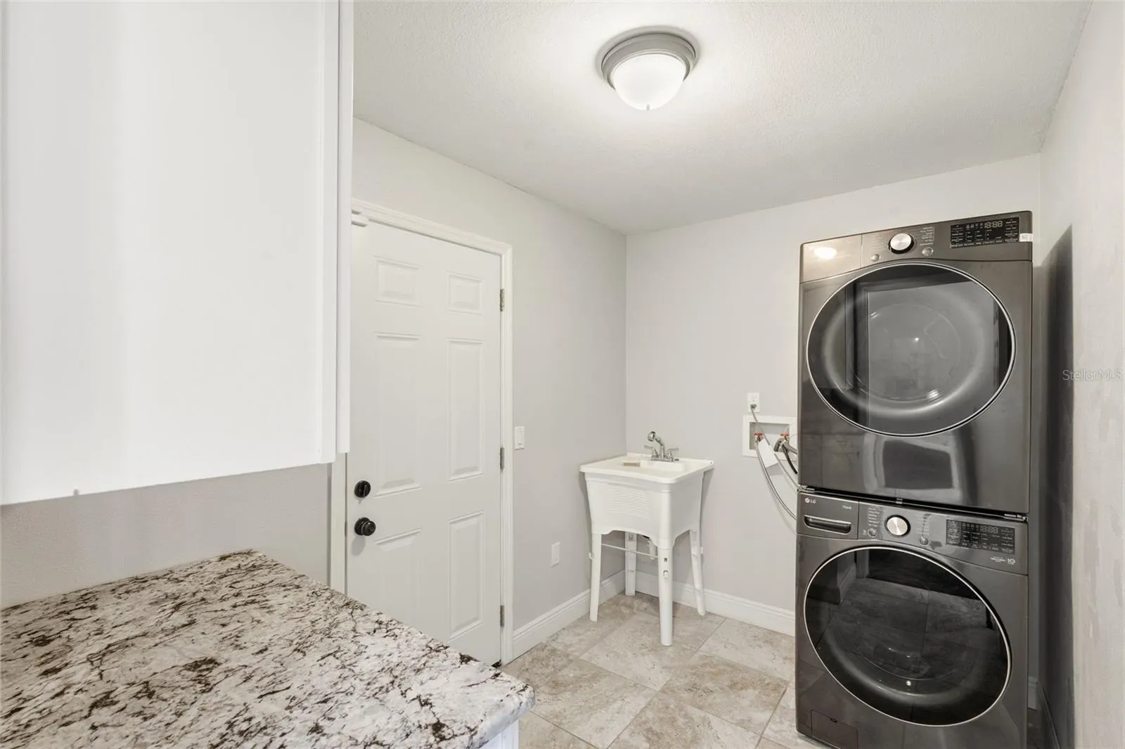 Washer/Dryer do not convey