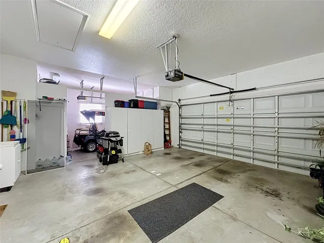 2.5 Car garage