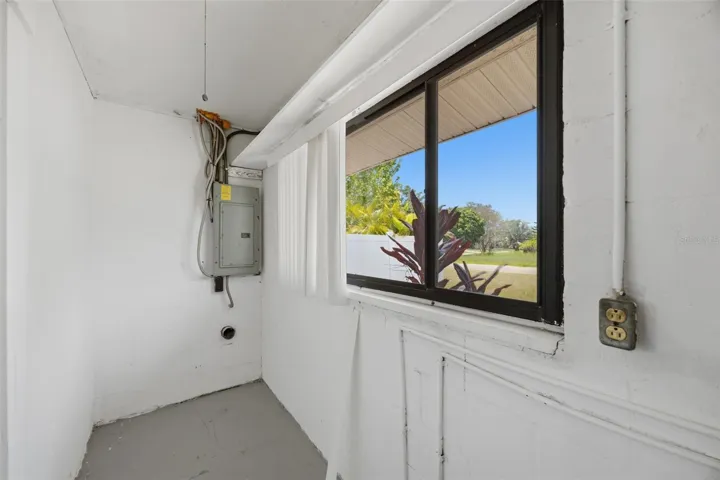 Laundry room (pt 2)