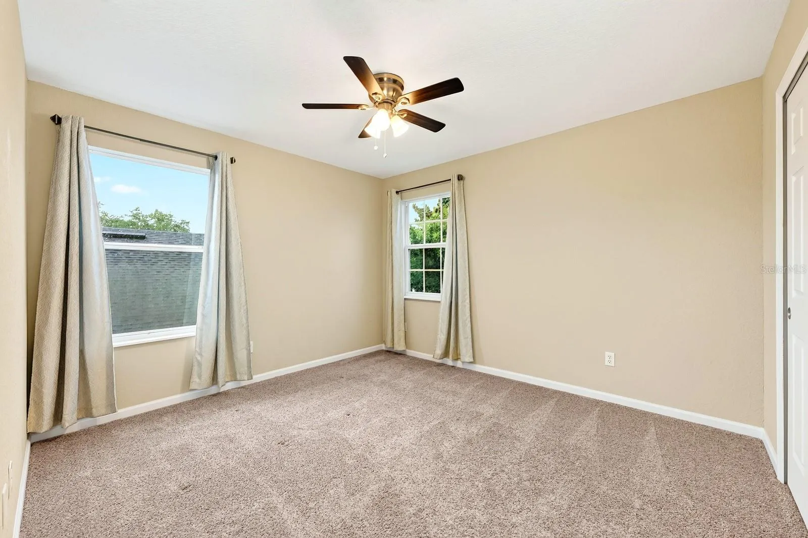 Guest Bedroom.
