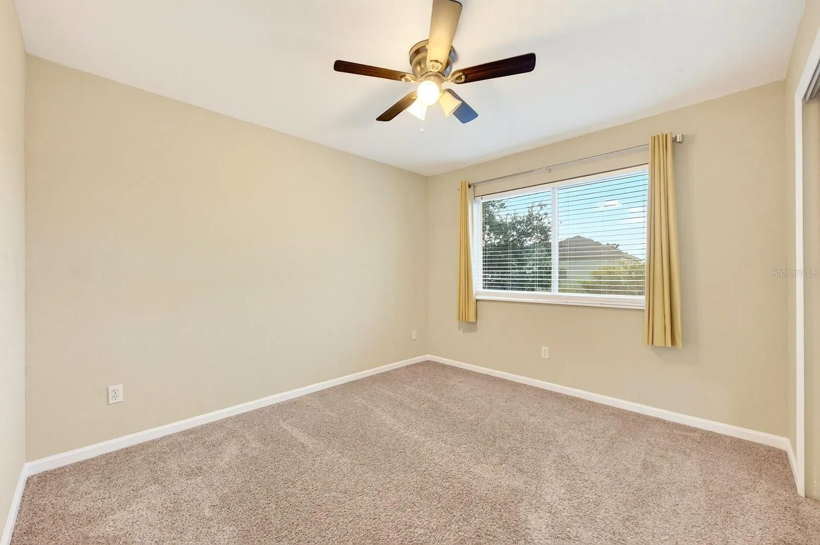 Guest Bedroom.