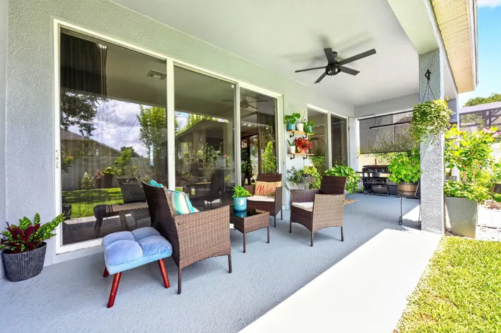 Covered Lanai.