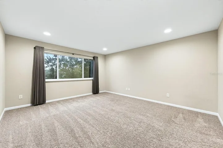 Bonus room off the loft.