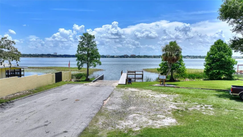 Lake Howard Boat Ramp