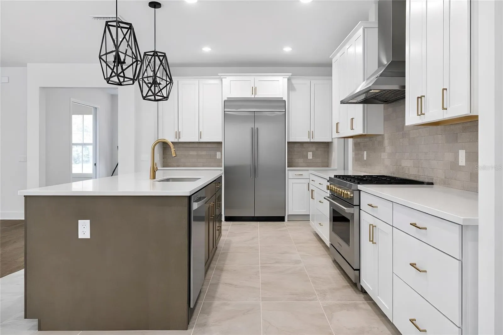 similar kitchen