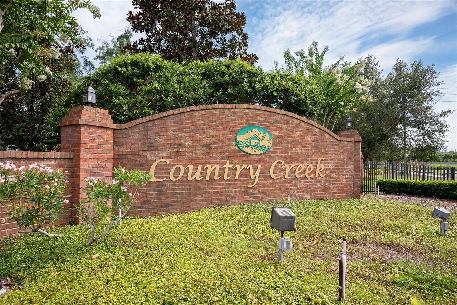 Country Creek Entrance