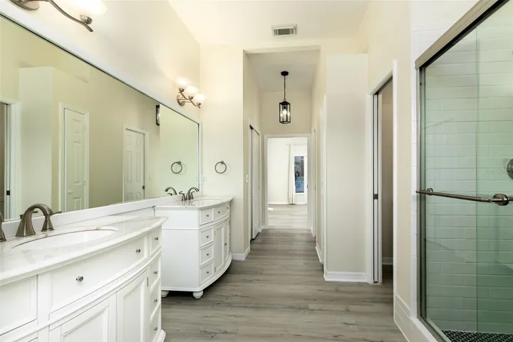 Primary bath