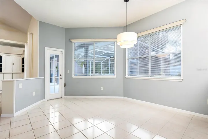 Dining area in kitchen
