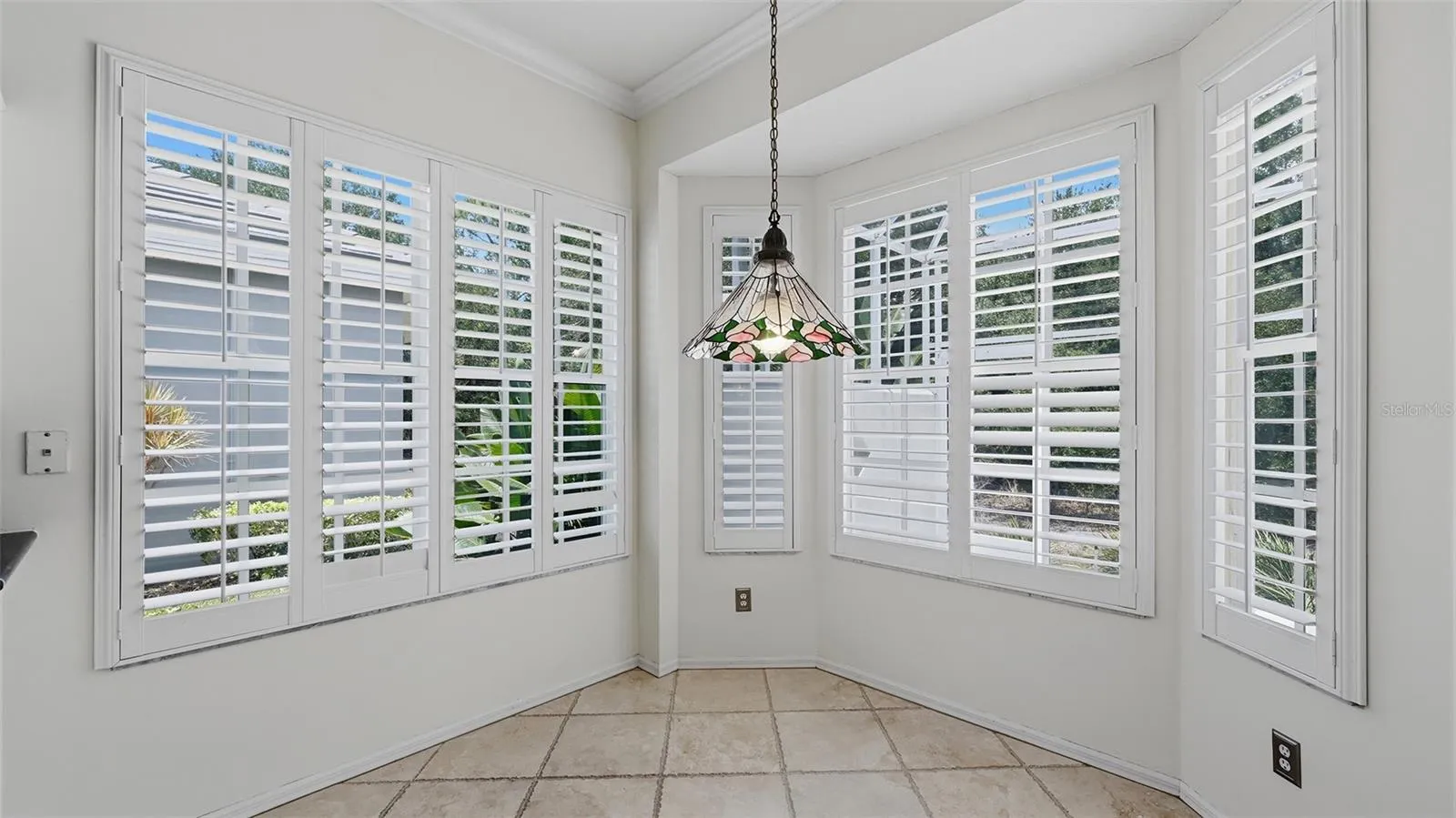 Breakfast nook