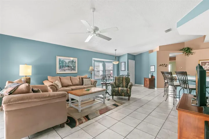 LLiving, Dining and Entry