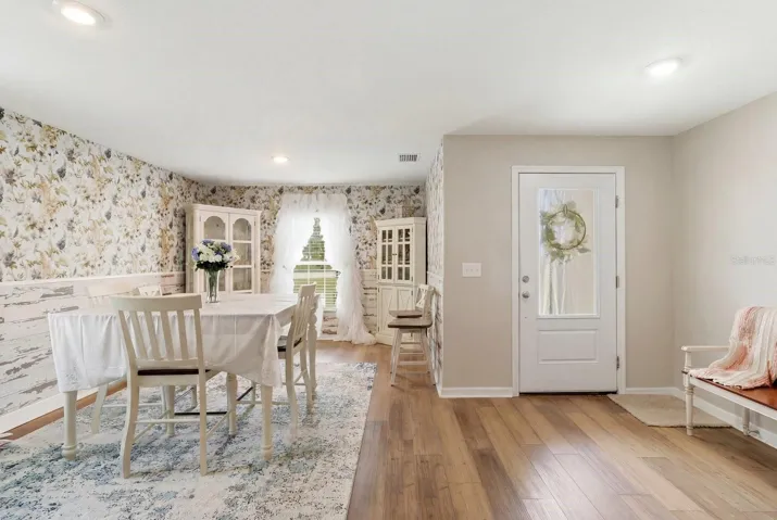 dining room