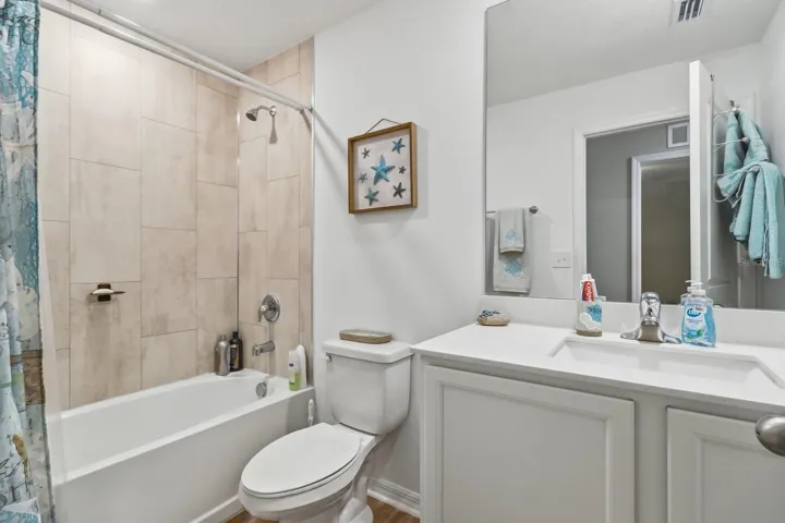 2nd bathroom