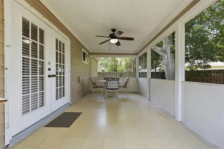 Screened-in porch