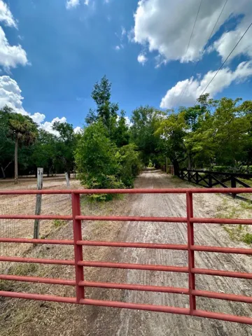 Gated entrance on Kitten Trail