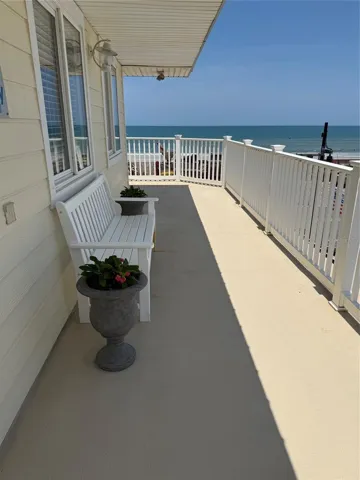 entry walkway