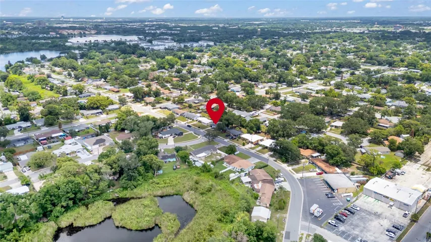 Minutes from Downtown Orlando, College Park & Winter Park.