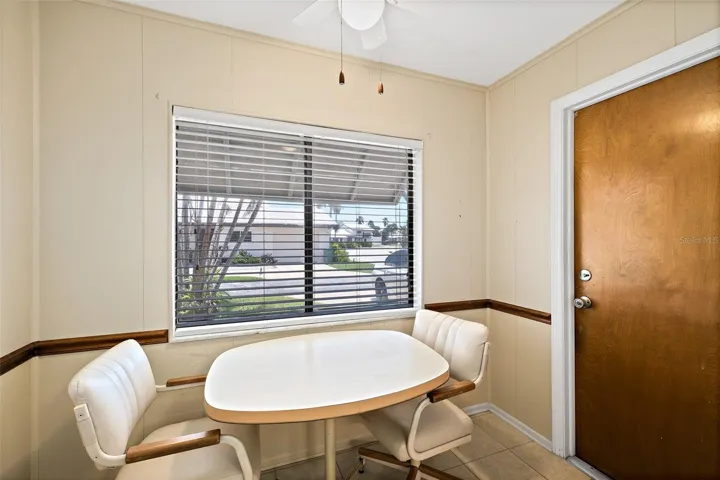Breakfast Nook