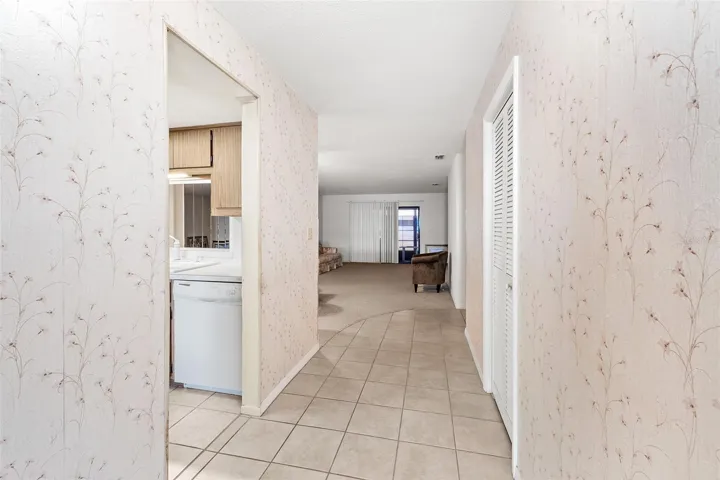 Inviting Foyer