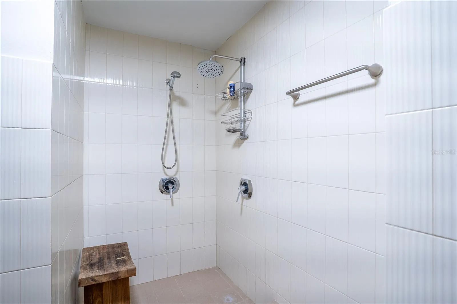 Guest House Shower