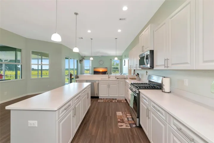 Huge kitchen with island and breakfast bar