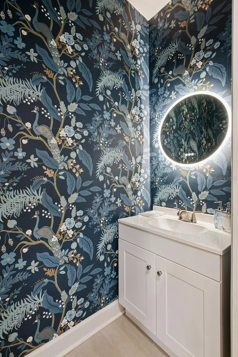 DOWNSTAIRS HALF BATHROOM