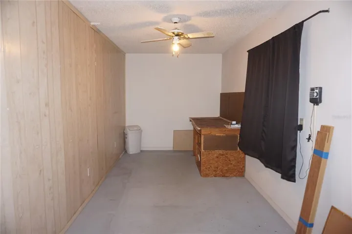 Garage right side